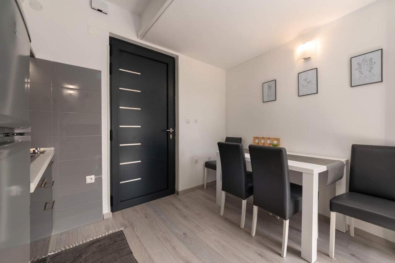 Apartmani Astrid Рабац Экстерьер фото