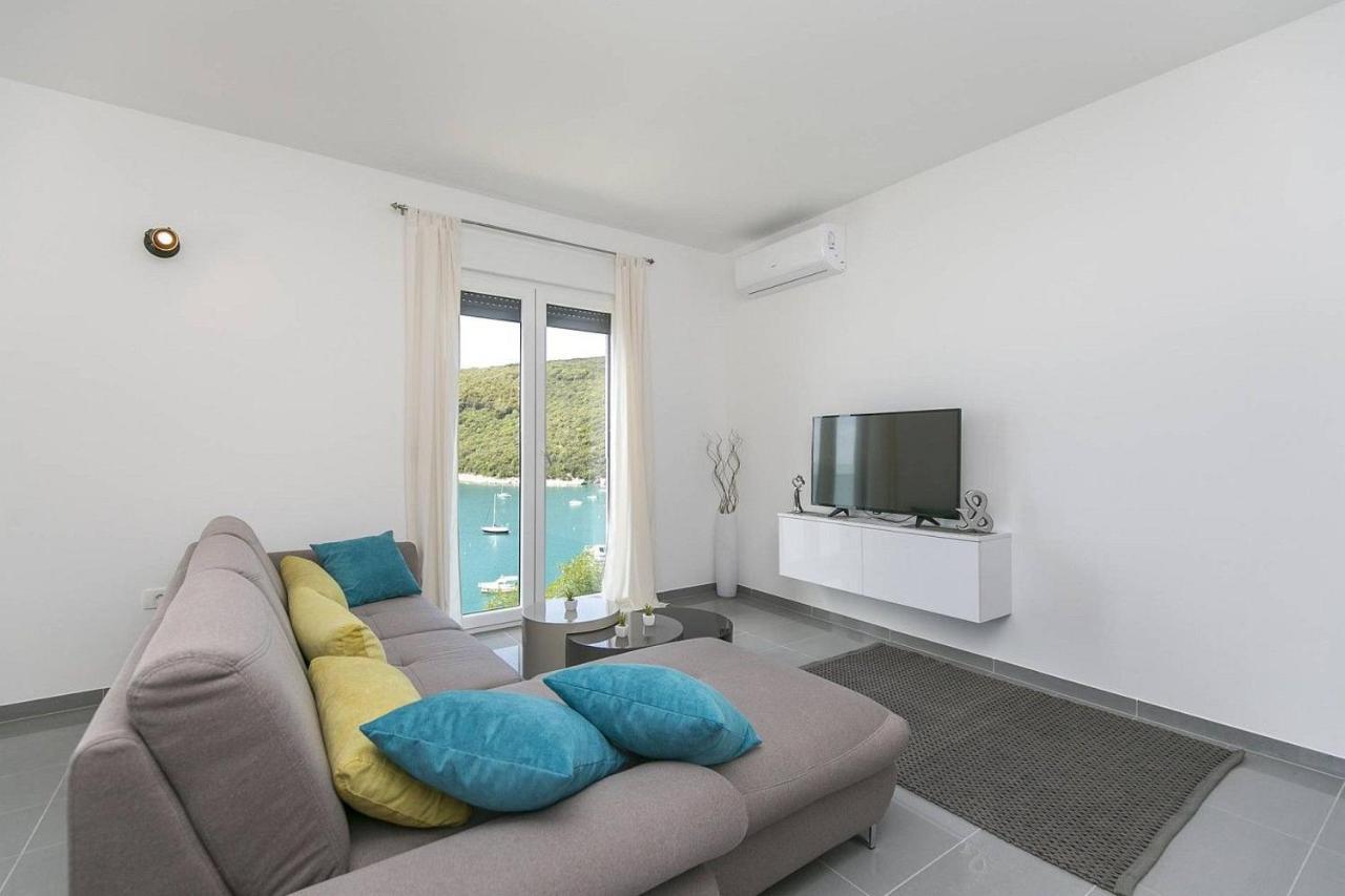 Apartmani Astrid Рабац Экстерьер фото