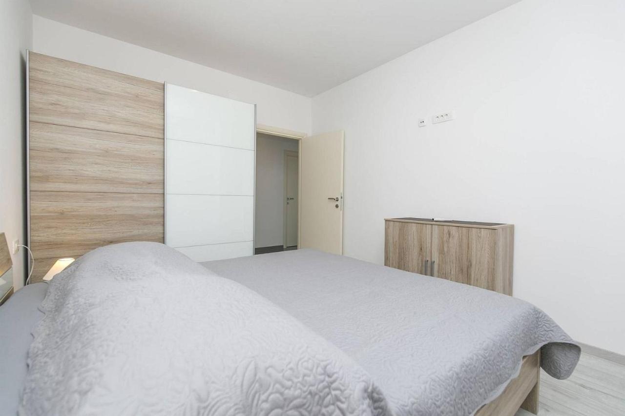 Apartmani Astrid Рабац Экстерьер фото