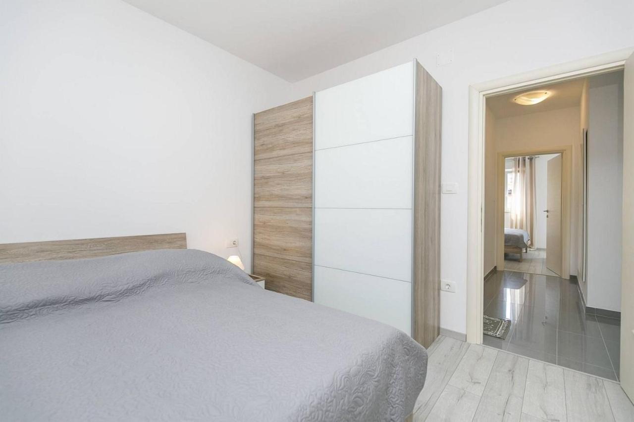 Apartmani Astrid Рабац Экстерьер фото