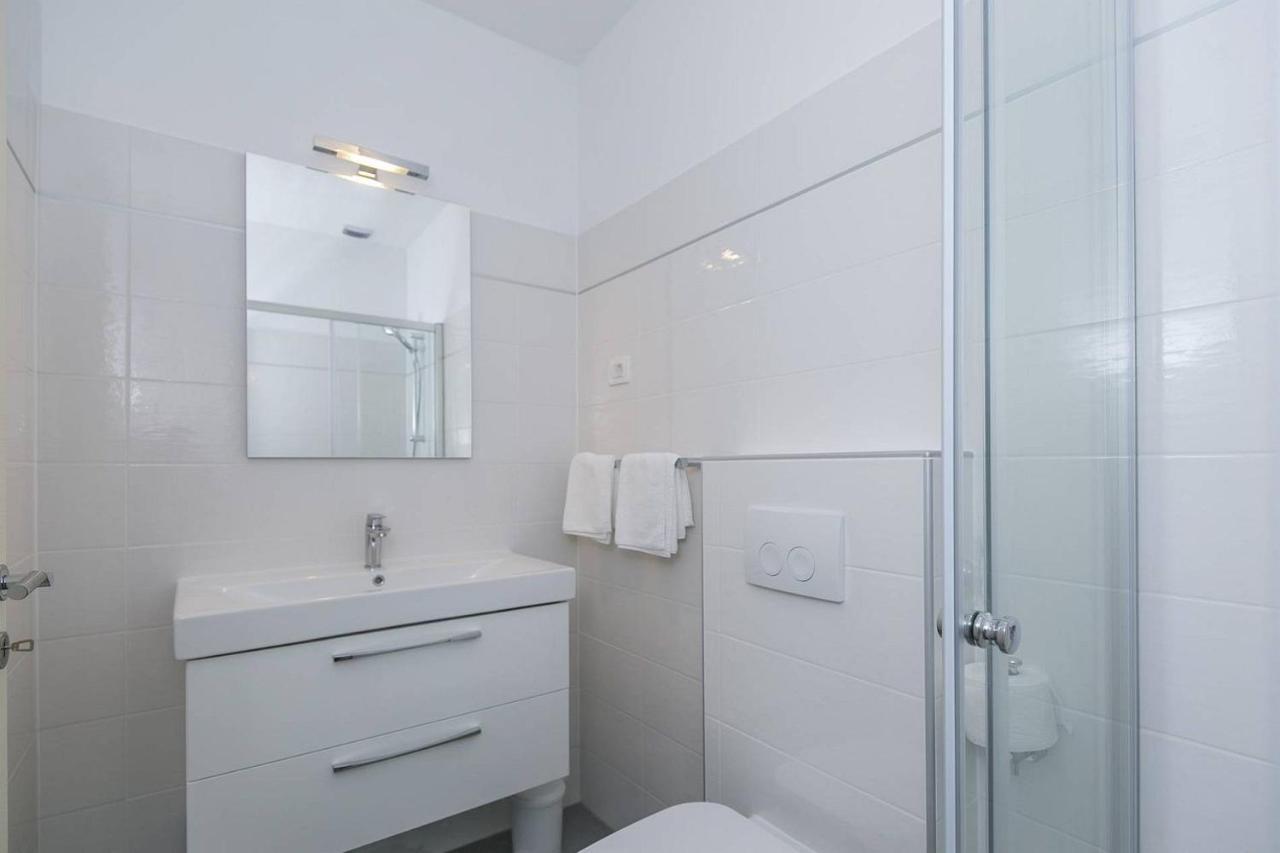 Apartmani Astrid Рабац Экстерьер фото